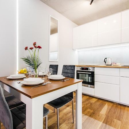 Smart Rental Management Apartments - City Center Vratislav Exteriér fotografie