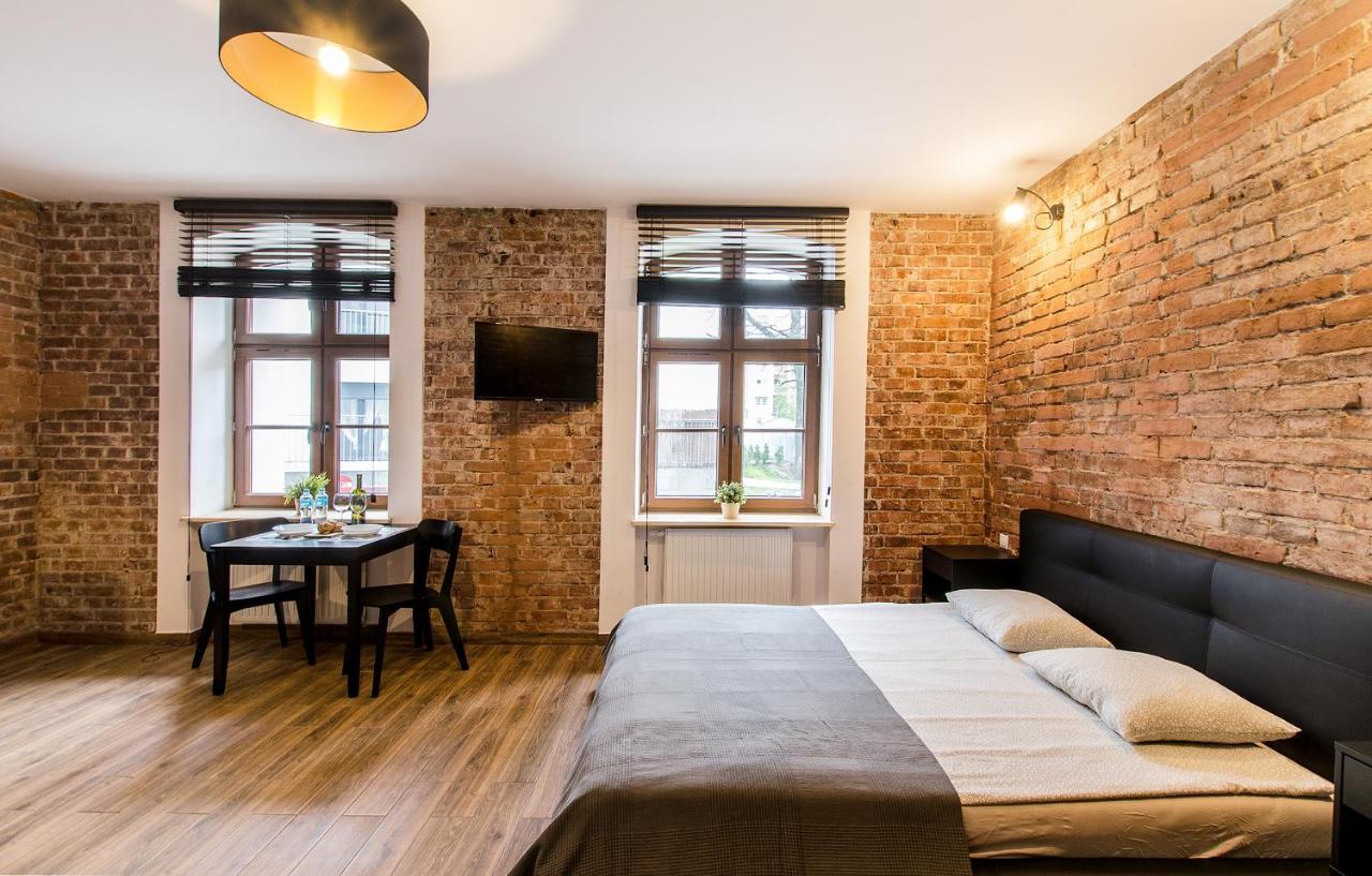 Smart Rental Management Apartments - City Center Vratislav Exteriér fotografie